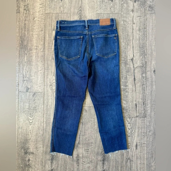 Madewell 10" High-Rise Skinny Jeans in Danny Wash: TENCEL™ Denim Edition - Picture 5 of 7